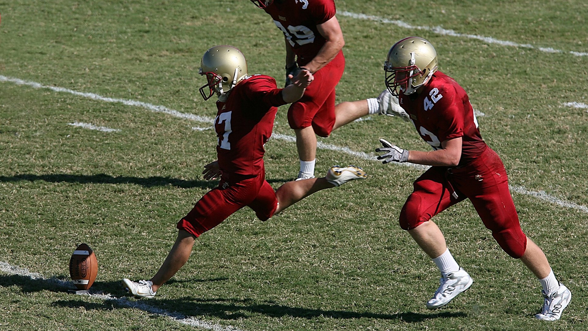 普拉提教练认证考试难度增加，要求更高，当普拉提教练要考证嘛