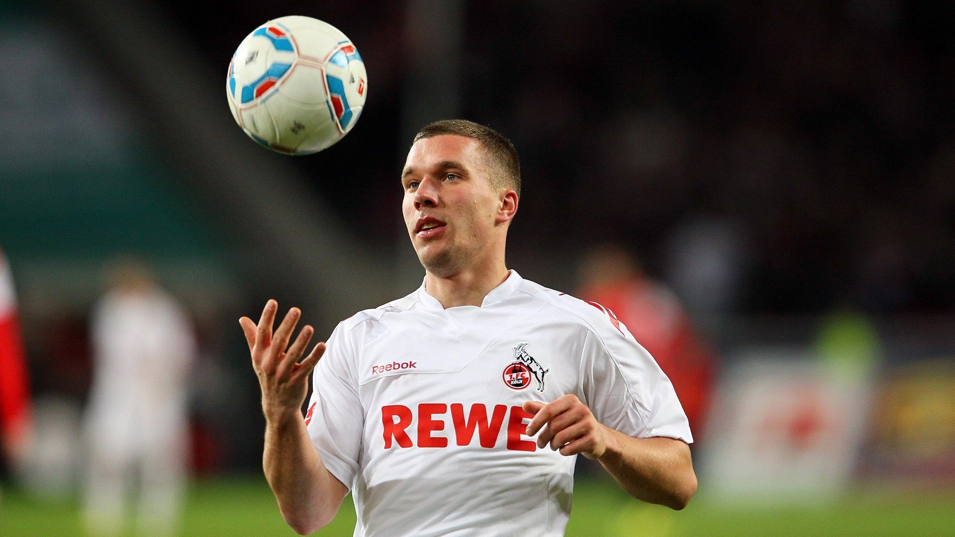 未来联盟:沉浸式虚拟比赛让你“身临其境”